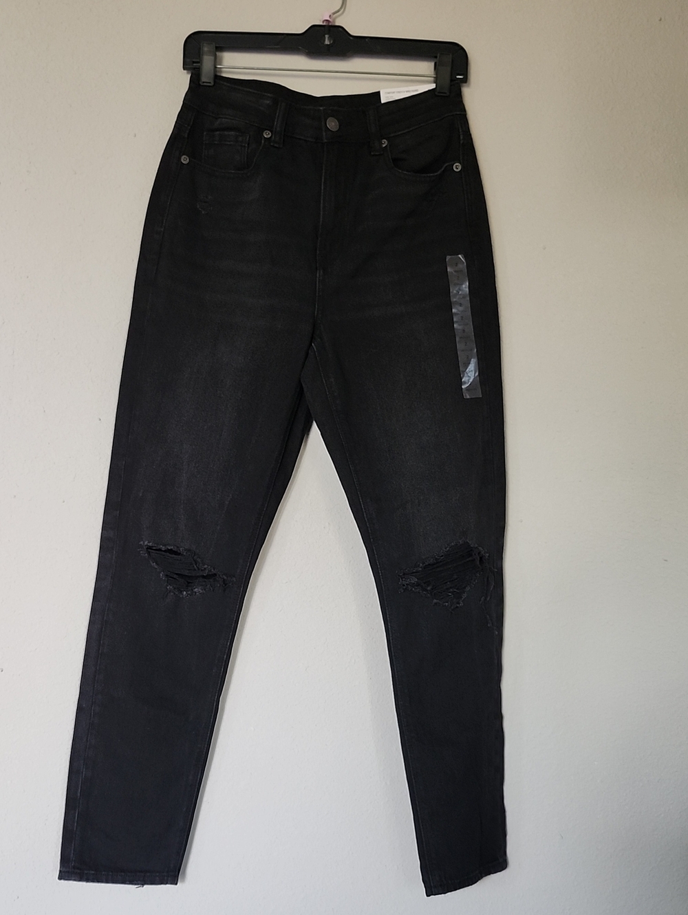 American Eagle Outfitters Black Skinny Ripped Jeans. Sz 2 Regular